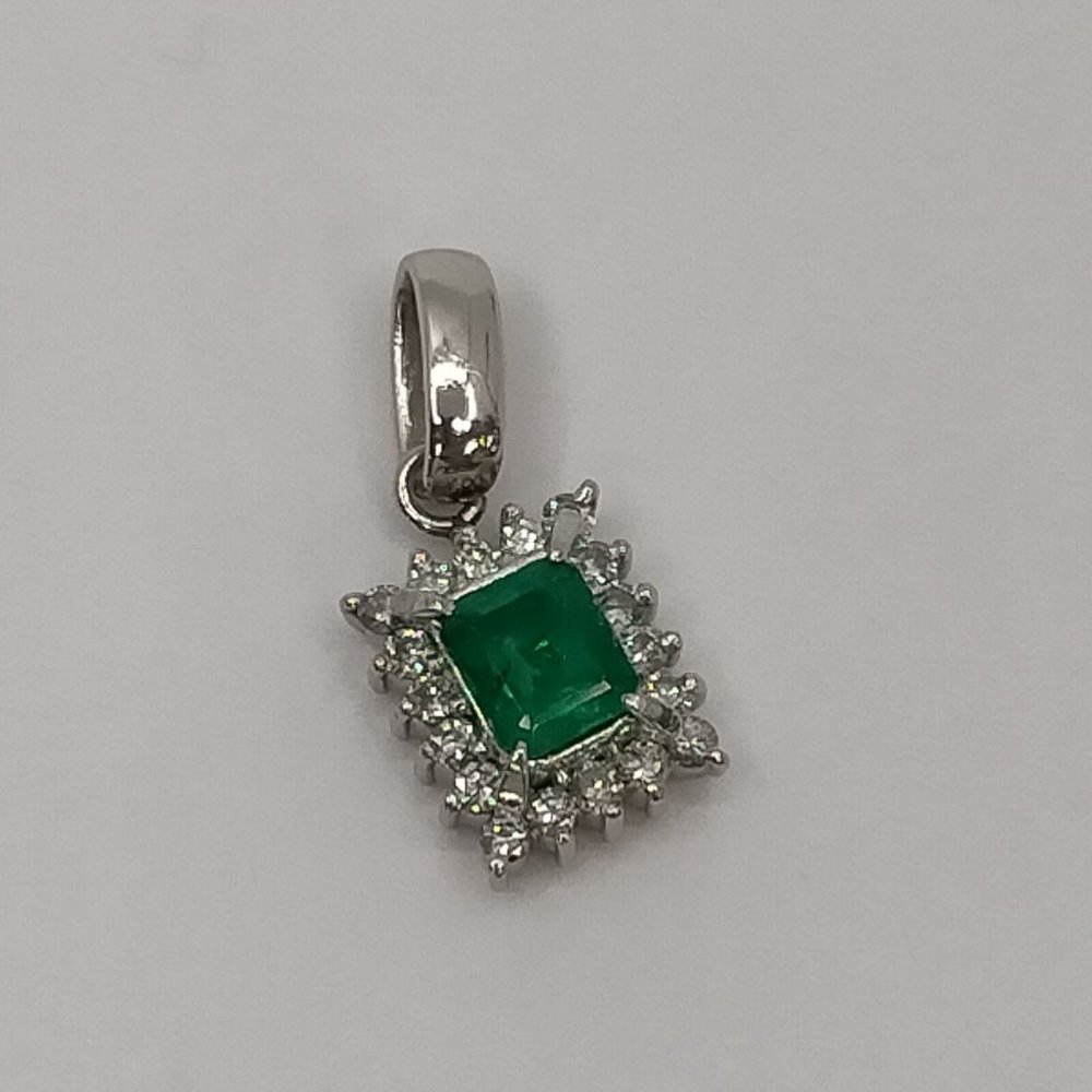 Jewelry Pendant Head Emerald 0.39ct Platinum swank - Picture 8 of 9